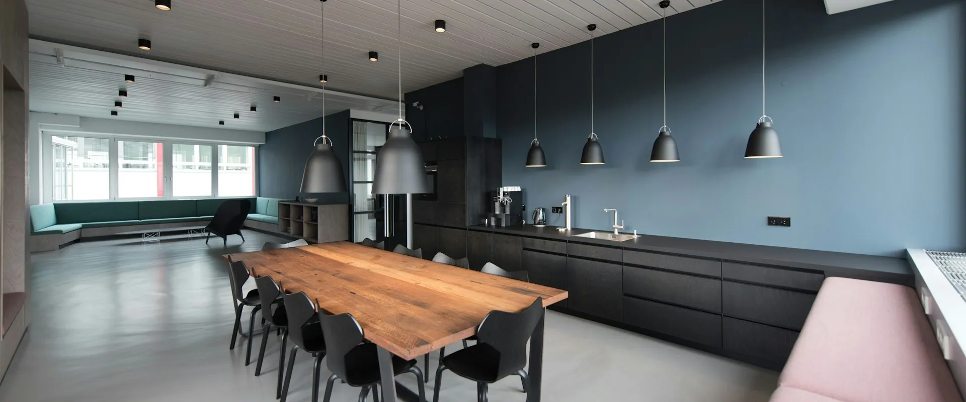 How to Find the Perfect Office Space in Nehru Place for Rent