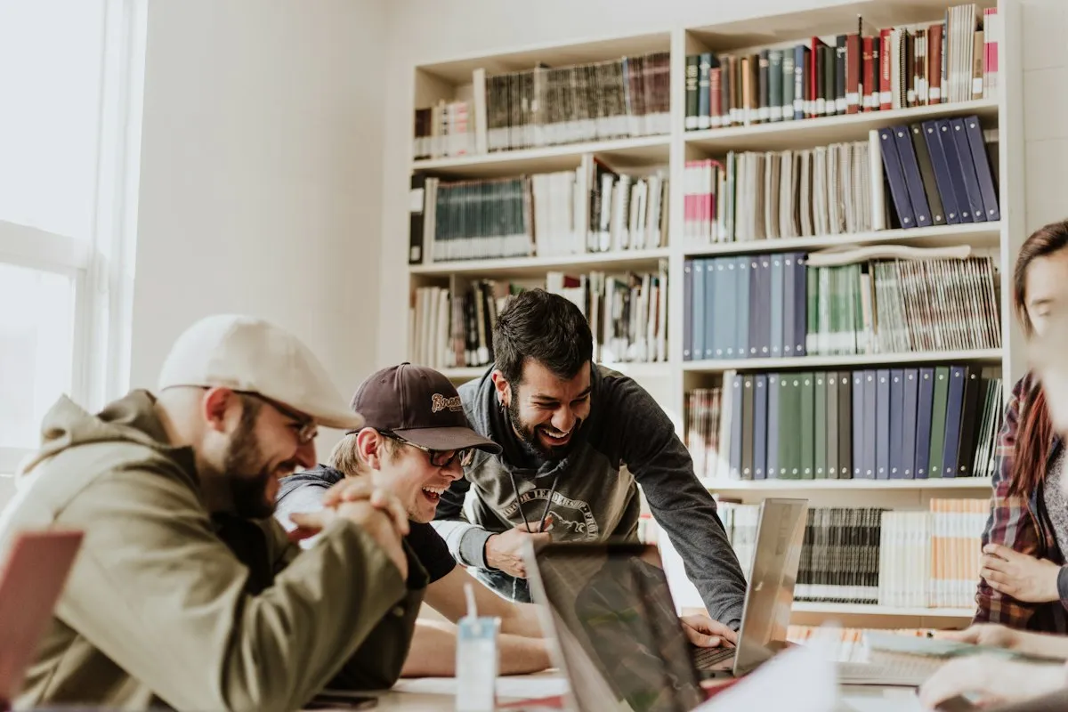 What is a Coworking Space ? A Detailed Overview